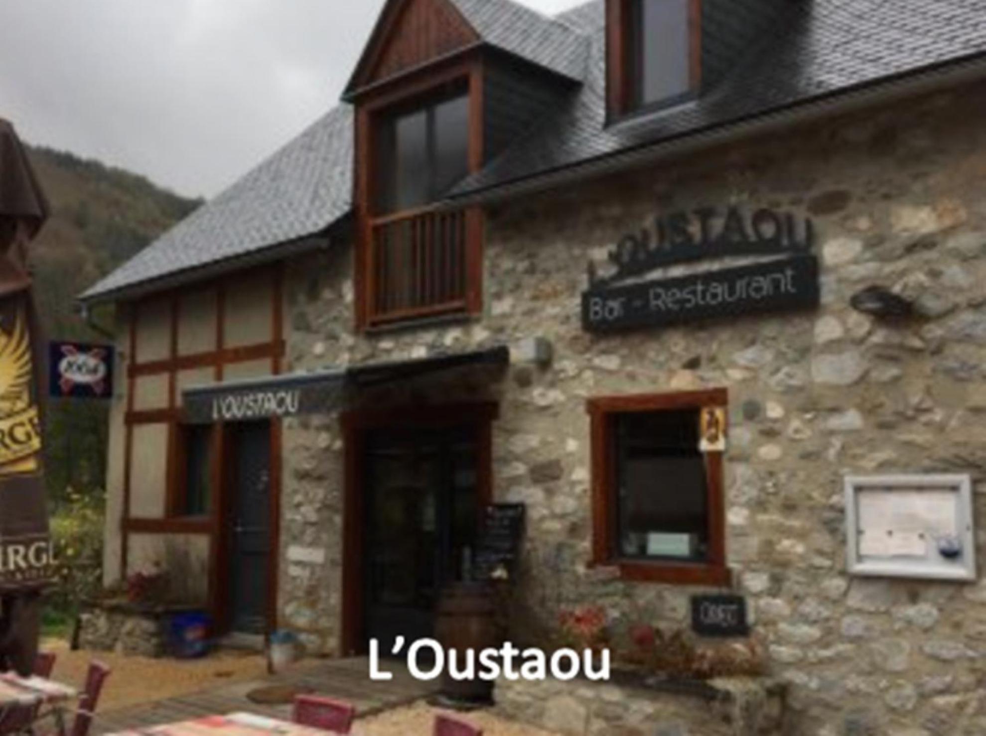 Chalets de Las Costes: Rustic Forest Retreat near Loudenvielle Ski Slopes Exterior photo